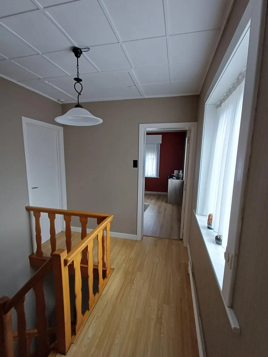 Trap en overloop naar de slaapkamers